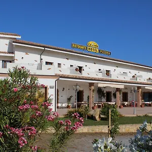 3* Hotel La Perla
